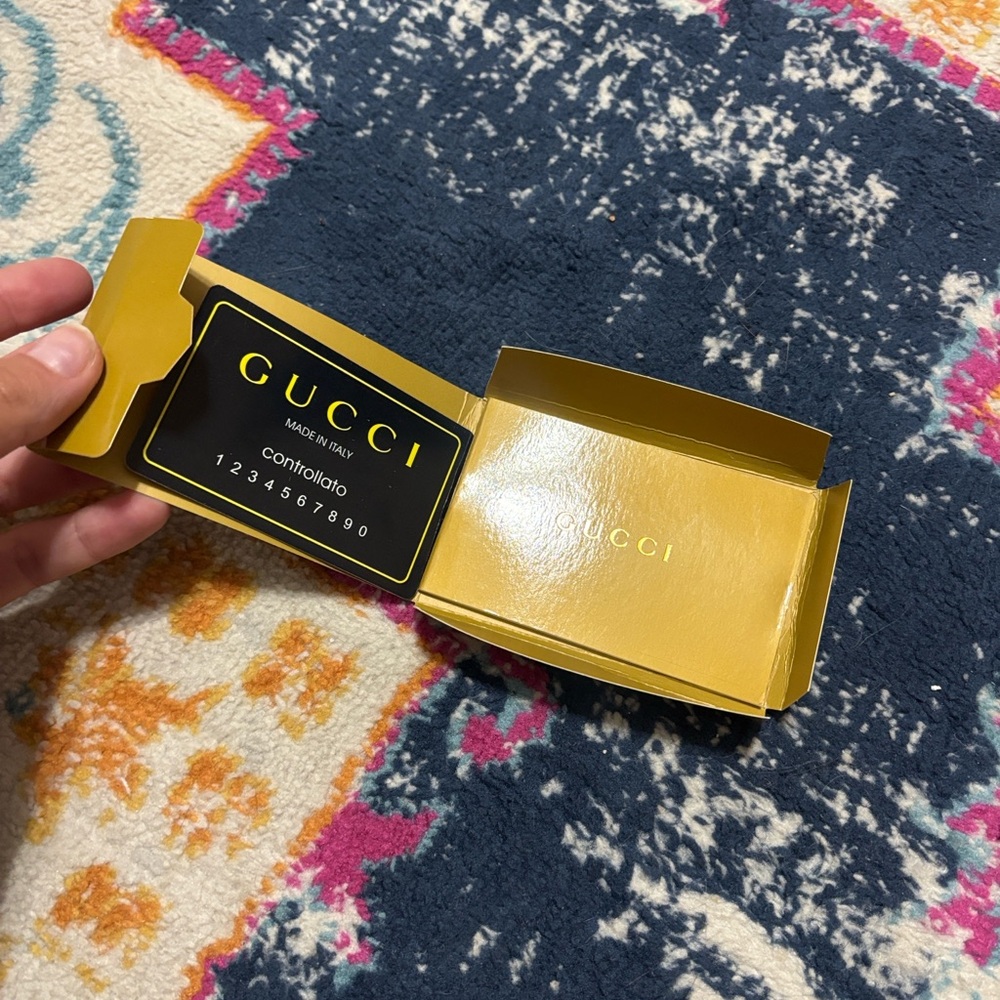 Gucci Beige makeup box with Green and Red Stripe - Picture 8 of 9